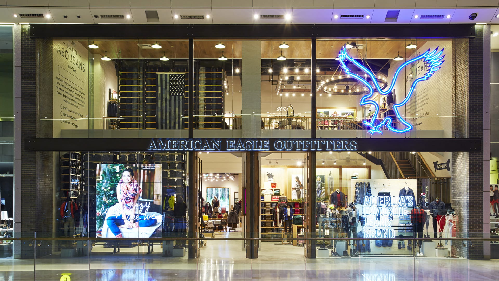 American Eagle Outfitters | LCX