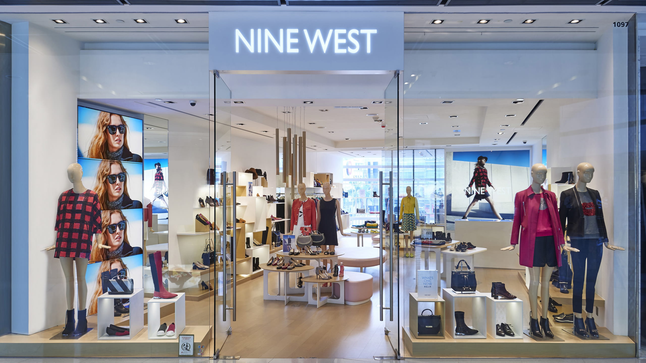 fashion retailer Nine West a new owner 