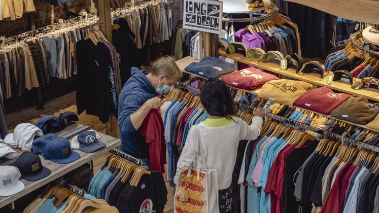 TJX, Ross make comeback as consumers crave for treasure hunt