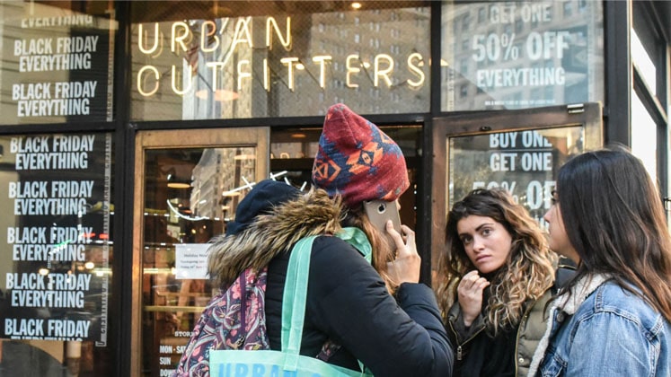 Full Year Net Sales Of Urban Outfitters Min 