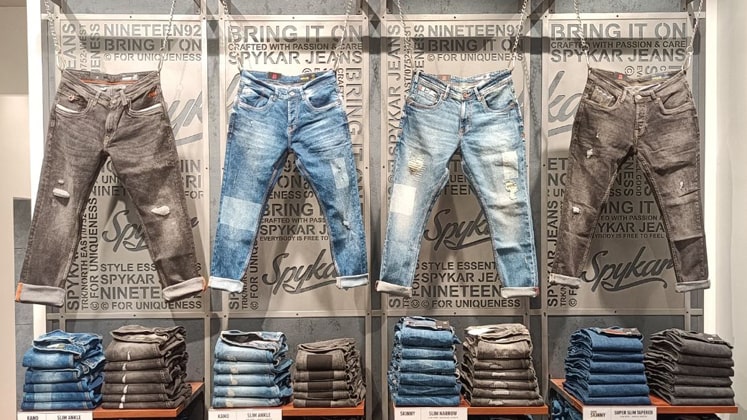 15 Best Recycled Denim Jeans Brands You'll Love | Panaprium-thephaco.com.vn