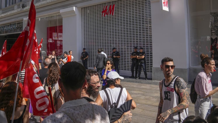 Sindicatos suspenden huelgas de H&M en España tras acuerdo salarial