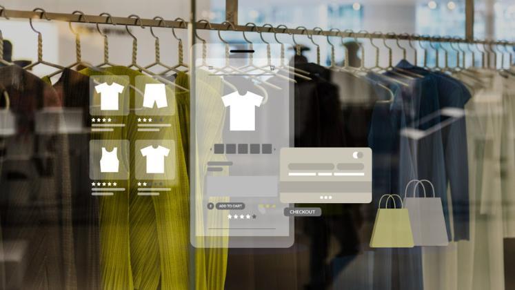 Online 2025 apparel retailers