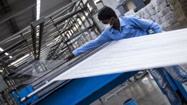 Minimum wage of Taka 10,000 proposed for textile workers