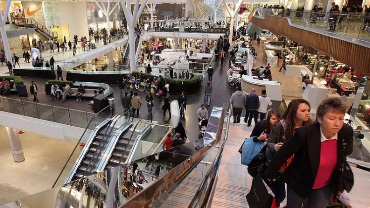 US shopping malls see renaissance in foot traffic | Retail News USA