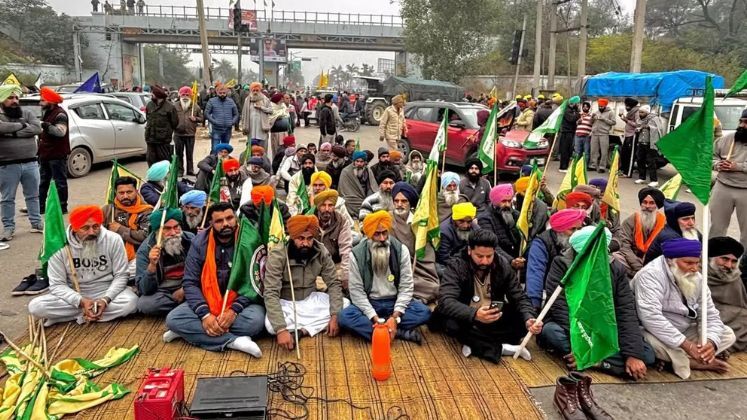 Farmers' agitation in Punjab hits Surat textile supplies | Textile Traders News