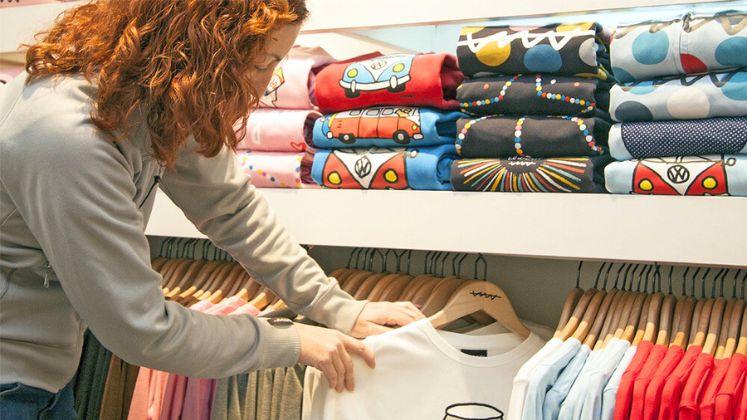 February sees UK retail sales growth, while fashion sales dampened by weather | Retail Sector Updates