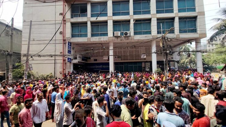 Narayanganj RMG factory grants extended 10-Day Eid leave following workers' protest | RMG Industry News