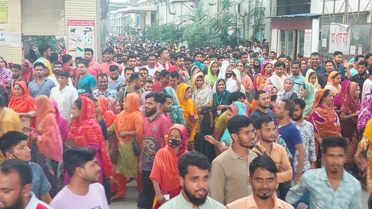 Workers at Tusuka Group factory in Gazipur enter second day of protest | Sustainability News