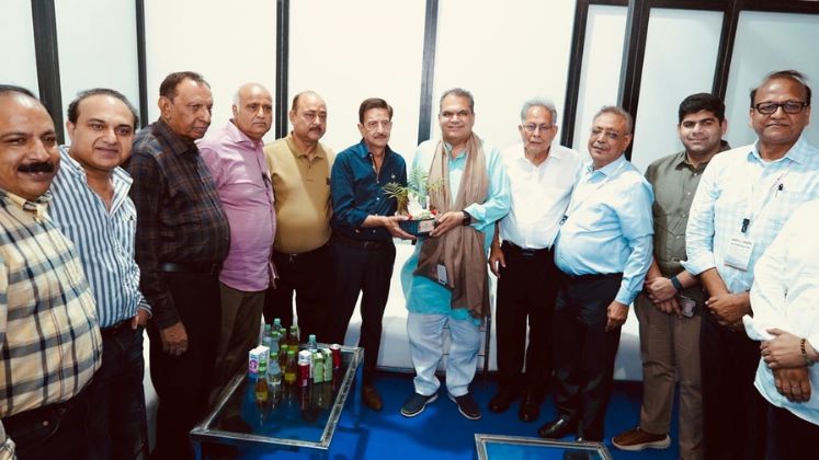 MP Sanjeev Arora pledges to raise textile industry’s concerns with centre
