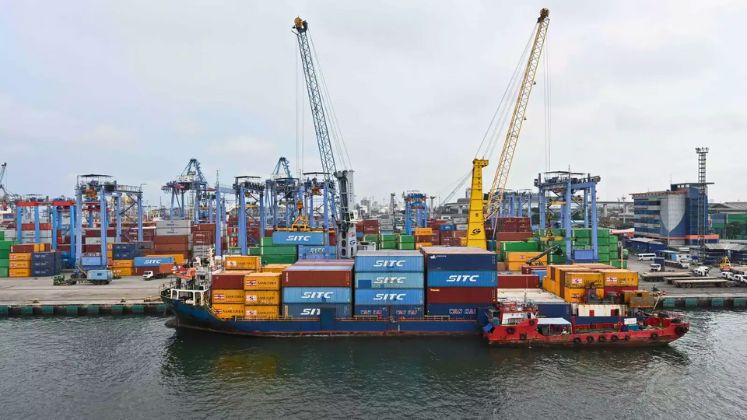 NBR orders fast-tracked auction and disposal of uncleared goods at Chittagong Port