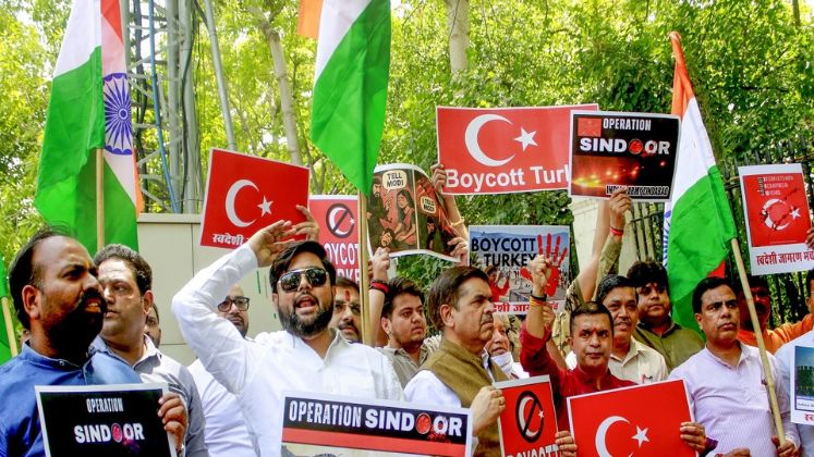 Online retailers in India reportedly stop sale of Turkish fashion brands