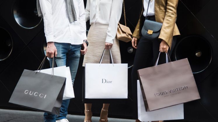 Report shows global luxury retail resilient, with higher rentals and store openings | Apparel Luxury Retailer