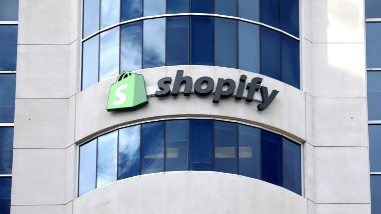 Shopify rolls out AI feature to instantly create online stores from keywords