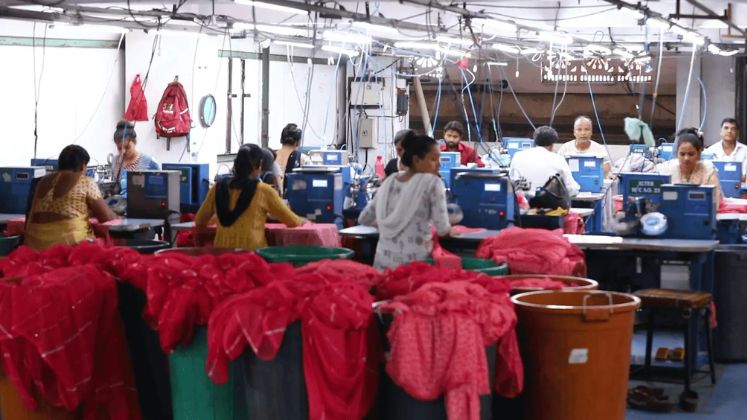 Surat textile, weaving associations protest new peak hour power charges