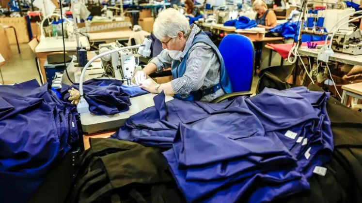 The United Kingdom's fashion manufacturers see a notable year -on -year increase of 171 % in sales revenue | Fashion manufacturing news